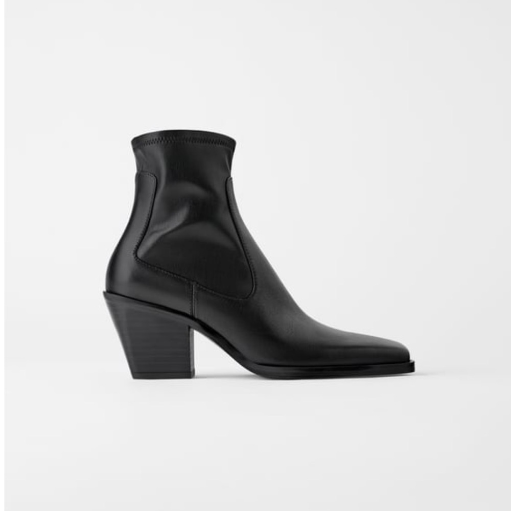 LEATHER HEELED SQUARE TOE COWBOY ANKLE BOOTS